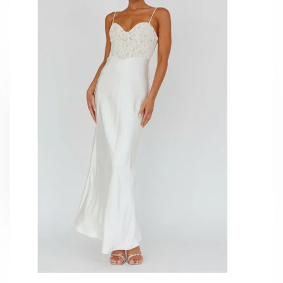 Lady Black Tie | Dresses | Penelope Maxi Dress Ivory Size Medium | Poshmark